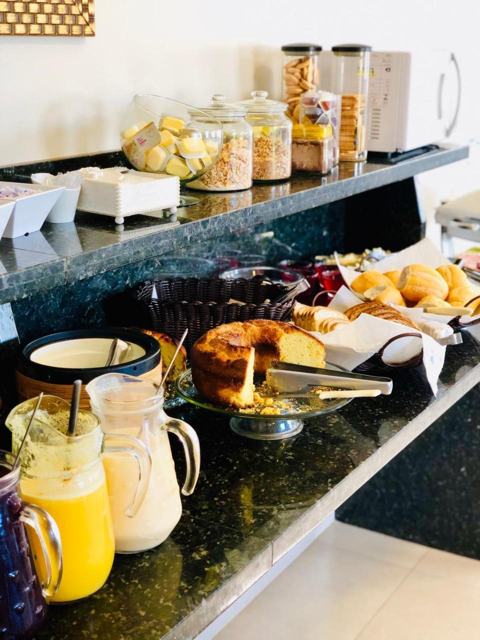 Porto Verde Hotel Линс Екстериор снимка